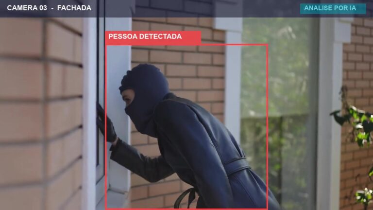 Câmera com IA detecta pessoa mascarada na janela da casa